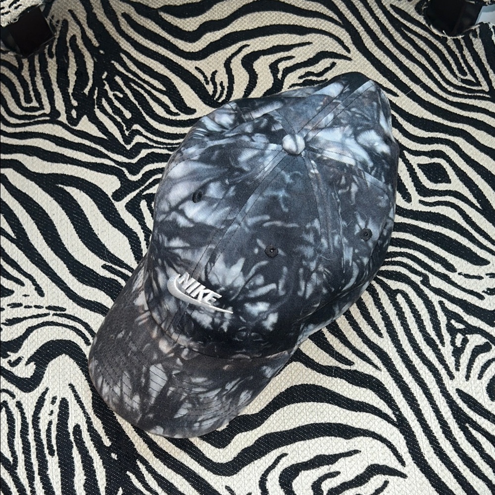 Nike Monochrome Tie-Dye Cap (Size L/XL)